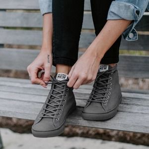 NWOT Nothing New Women's Classic High Top Gray